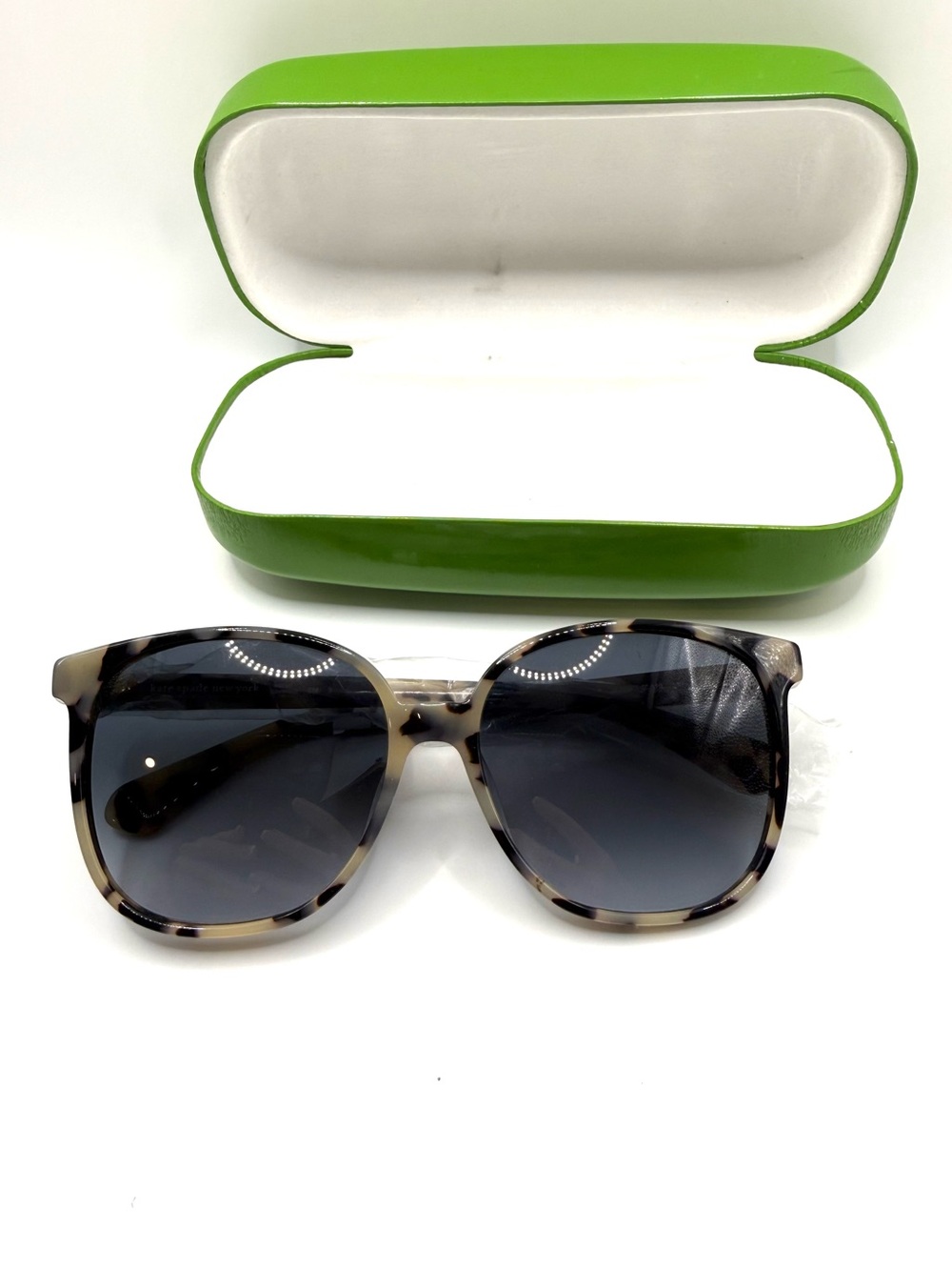 Kate Spade Stylish Tortoiseshell Women's Sunglasses - Gray Lenses